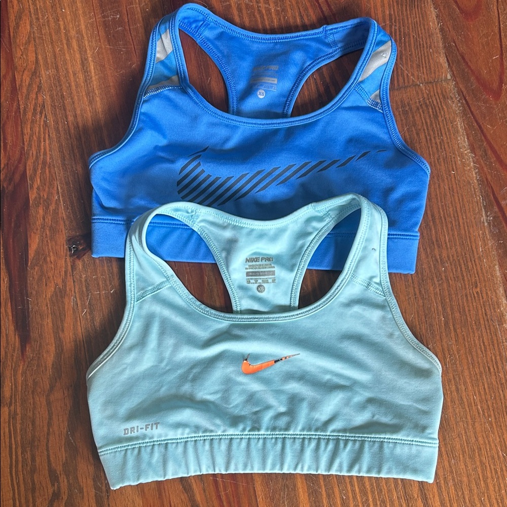 Nike Racerback Sports Bras in Royal Blue and Light Aqua lot 2 XS